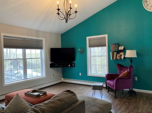 26 Ash St, Northwood NH  03261-3933 exterior