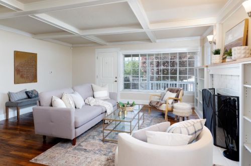 1738 Goodwin St, Seaside CA  93955-4414 exterior