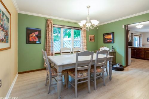 9812 Delaware Pl, Hammond IN  46322-3300 exterior