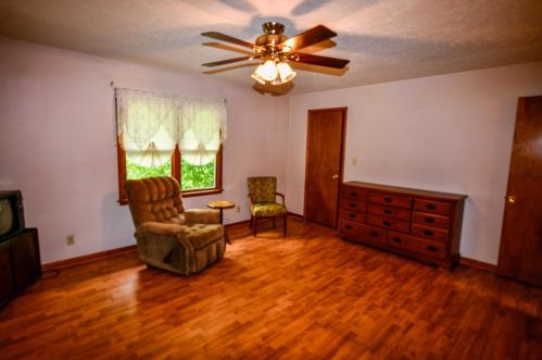 326 Blagrove St, Richwood OH  43344-1015 exterior