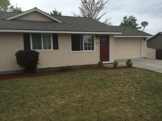 2053 31st St, Eagle Crest OR  97756-8045 exterior