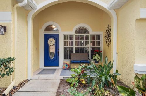 1744 Bayhill Dr, Oldsmar, FL 34677-1958
