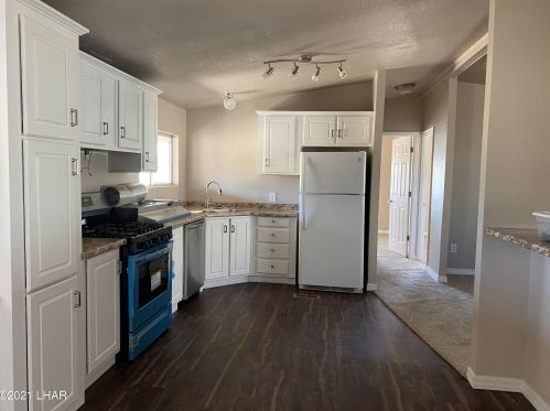 2515 Honeybear Dr, Lake Havasu City, AZ 86404-1277
