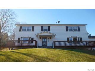 10 Tompkins Rd, Verbank, NY 12585-5012