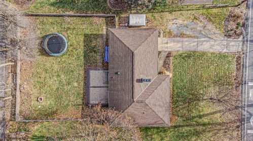612 Lesnett Rd, Bridgeville, PA 15017-2213