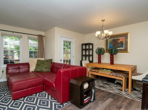 248 Crestwood Ct, Fishkill NY  12524-3312 exterior