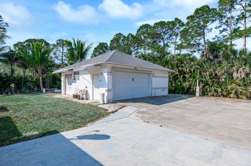 16702 87th Ln, Town Of Loxahatchee Groves FL  33470-1732 exterior