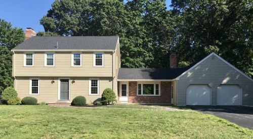 42 Winsor Ln, Topsfield, MA 01983-1511