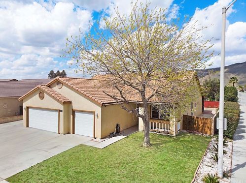 905 Cypress Dr, San Jacinto, CA 92583-2309