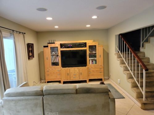 22945 Leo Ln, El Toro, CA 92630-4913