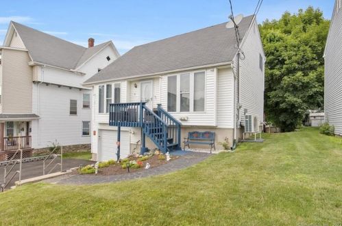 41 Edin Ave, Waterbury, CT 06706-2113