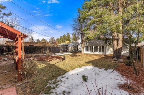 651 Holly St, Denver CO  80246-1424 exterior