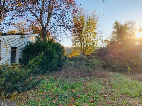 17294 Isdell Rd, Slaughter Beach, DE 19963-3626