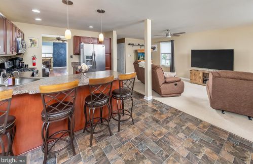 317 Guest Ave, Swedesboro NJ  08085-1011 exterior