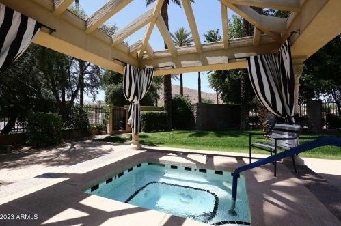 4605 65th St, Scottsdale AZ 85253-4803 exterior