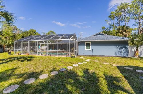 6100 Green Blvd, Naples FL  34116-4824 exterior