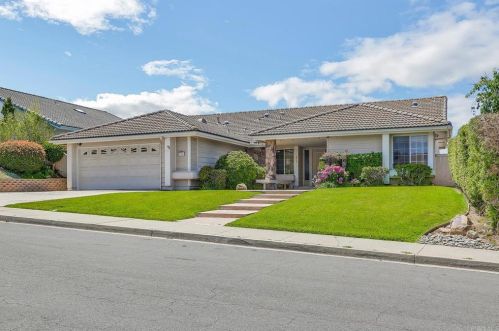 919 Begonia Ct, Carlsbad, CA 92011-4807