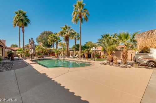 7536 Libby St, Glendale AZ 85308-8144 exterior