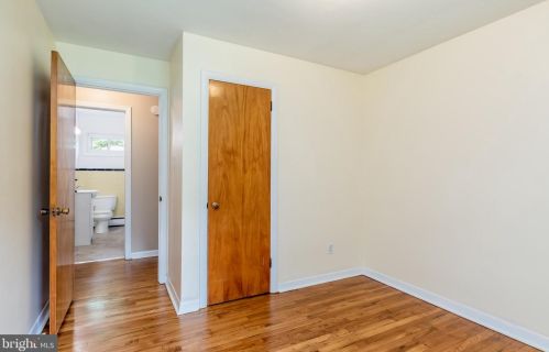 4 Beaver Rd, Camp Hill PA  17011-7404 exterior