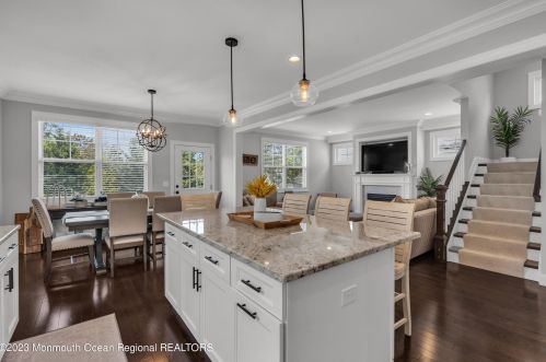 35 Laurel St, West Long Branch NJ  07764-1418 exterior