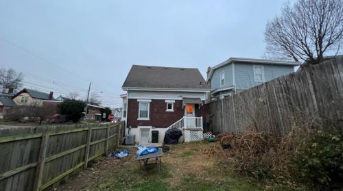 4100 Grove Ave, Cincinnati, OH 45212-4106