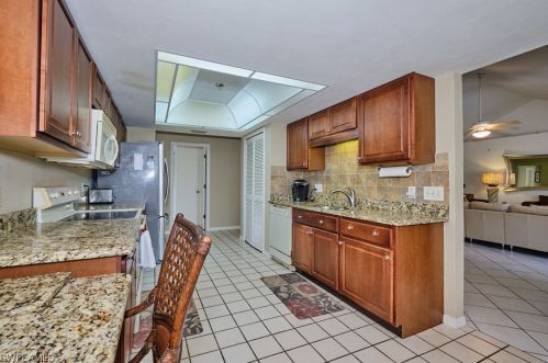 1429 23rd Ter, Cape Coral FL  33909-4402 exterior