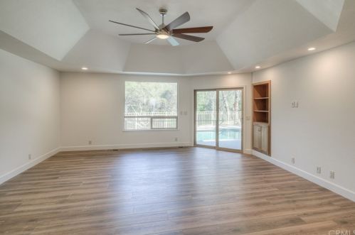 15 Woodcrest Dr, Oroville CA  95966-5518 exterior