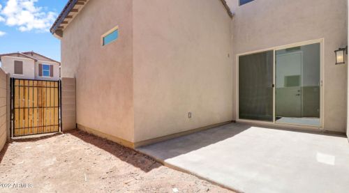 5120 Woodridge Dr, Scottsdale AZ  85254-7504 exterior