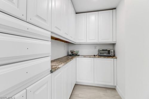 120 Albatross St, Fort Myers Beach FL  33931-4501 exterior