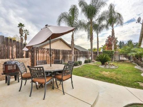 1850 Treseder Cir, El Cajon CA  92019-3829 exterior