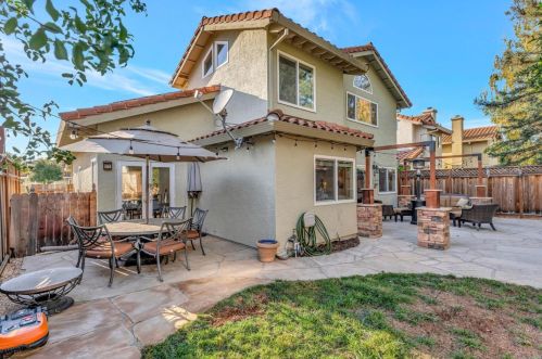 17337 Tassajara Cir, Morgan Hill CA  95037-7023 exterior