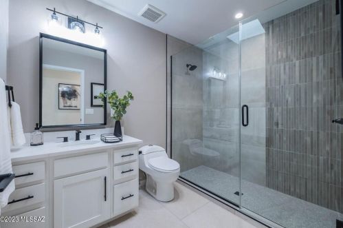 4917 Camino Arenosa, Tucson AZ  85718-6220 exterior