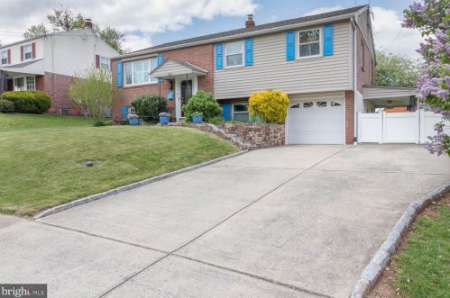 242 Jasper Rd, Norristown, PA 19406-1760