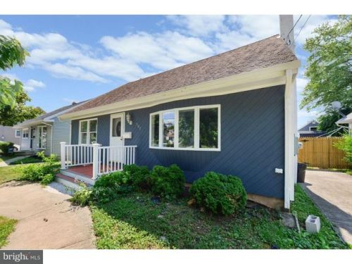 507 Griscom Dr, West Deptford, NJ 08096-2811