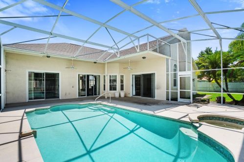 14438 Calabay Ct, Orlando, FL 32837-5427