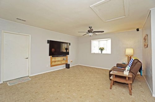 301 Bremen Dr, Saint Martin OH  45118-9479 exterior