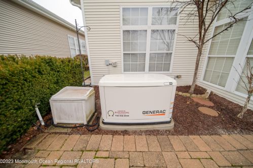 13 Goldensprings Dr, Lakewood NJ  08701-7384 exterior