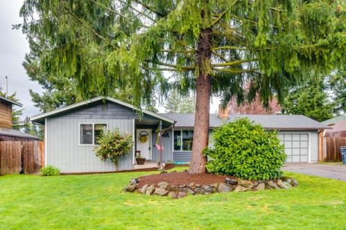 12316 109th Avenue Ct, Puyallup, WA 98374-2737