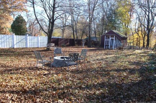 117 Forest St, Hartford CT  06118-2313 exterior