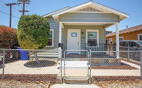 436 31st St, San Diego, CA 92113-1409