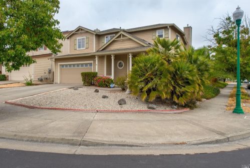 2318 Holly Creek Dr, Santa Rosa, CA 95404-7748