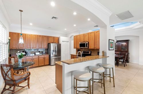 14255 Manchester Cir, Naples FL  34114-7221 exterior