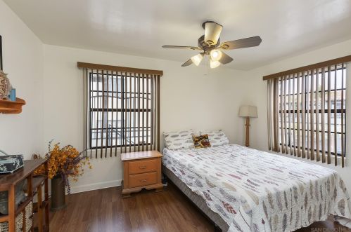 2515 Congress St, San Diego CA 92110-2746 exterior