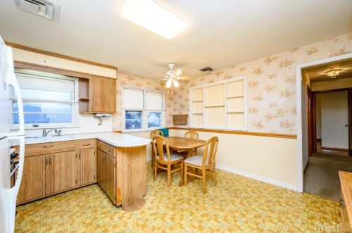 2320 Oxford Ave, South Plainfield NJ  07080-5431 exterior