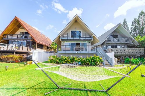 68179 Au St, Waialua, HI 96791-9472