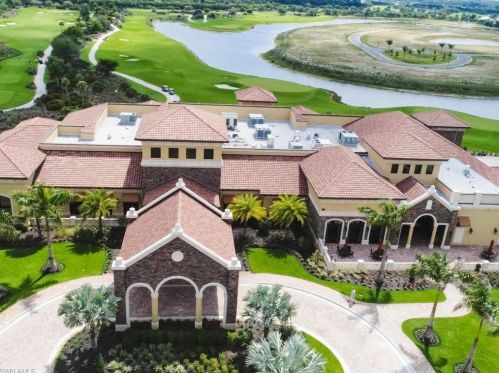 9114 Prima Way, Naples FL  34113-7774 exterior