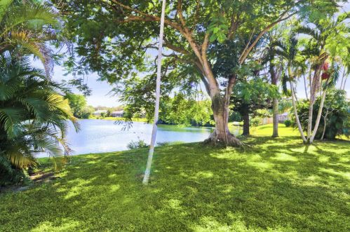 21210 Escondido Way, Boca Raton FL  33433-2521 exterior