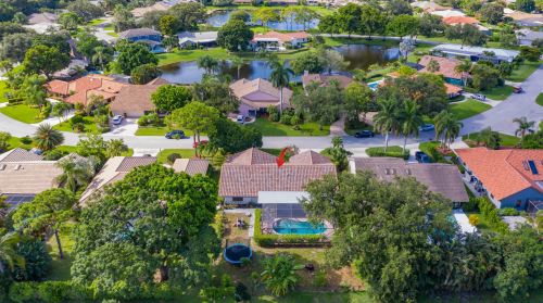 1045 Shady Lakes Cir, West Palm Beach, FL 33418-3554