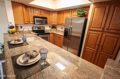 3249 Little Brook Pl, Tucson, AZ 85712-1144