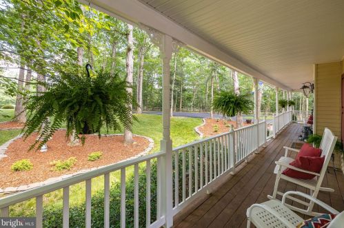 7748 Waterford Dr, Spotsylvania VA  22551-2200 exterior